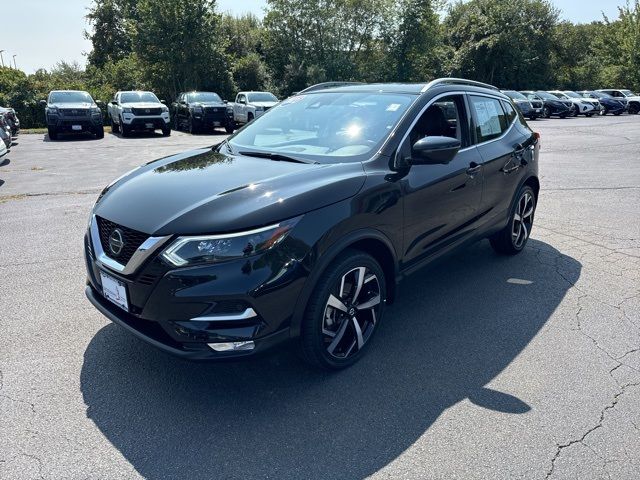 2022 Nissan Rogue Sport SL