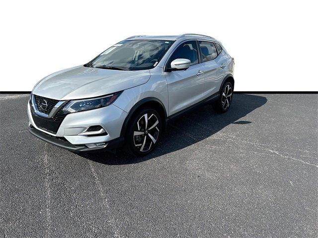 2022 Nissan Rogue Sport SL