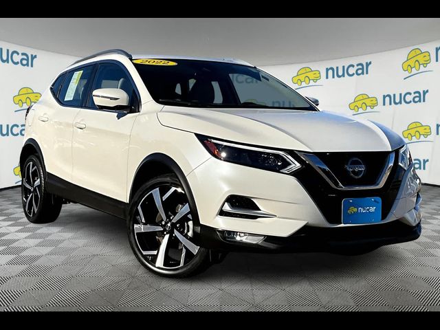 2022 Nissan Rogue Sport SL