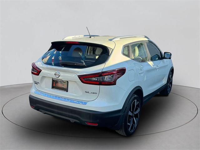 2022 Nissan Rogue Sport SL