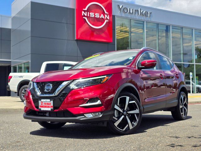 2022 Nissan Rogue Sport SL