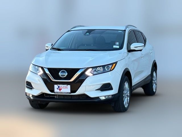 2022 Nissan Rogue Sport SV