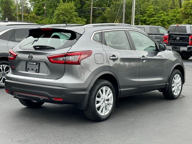 2022 Nissan Rogue Sport SV