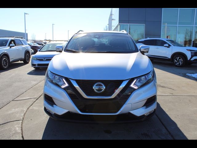 2022 Nissan Rogue Sport SV