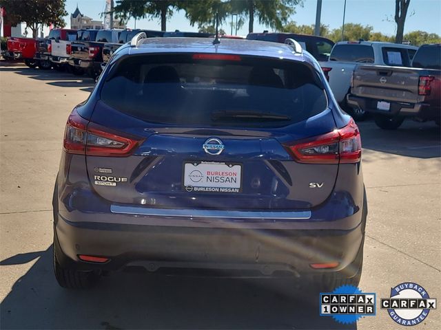 2022 Nissan Rogue Sport SV