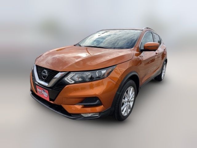 2022 Nissan Rogue Sport SV