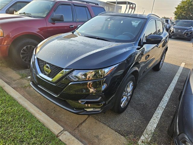 2022 Nissan Rogue Sport SV