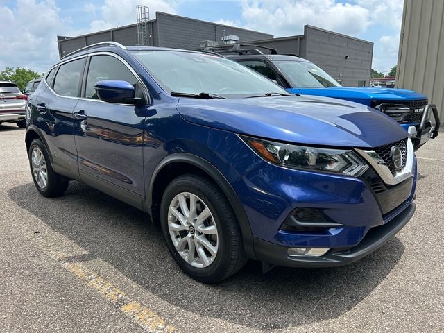 2022 Nissan Rogue Sport SV
