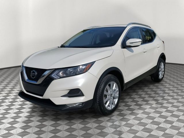 2022 Nissan Rogue Sport SV