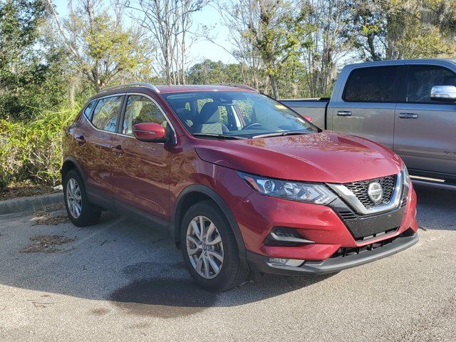 2022 Nissan Rogue Sport SV