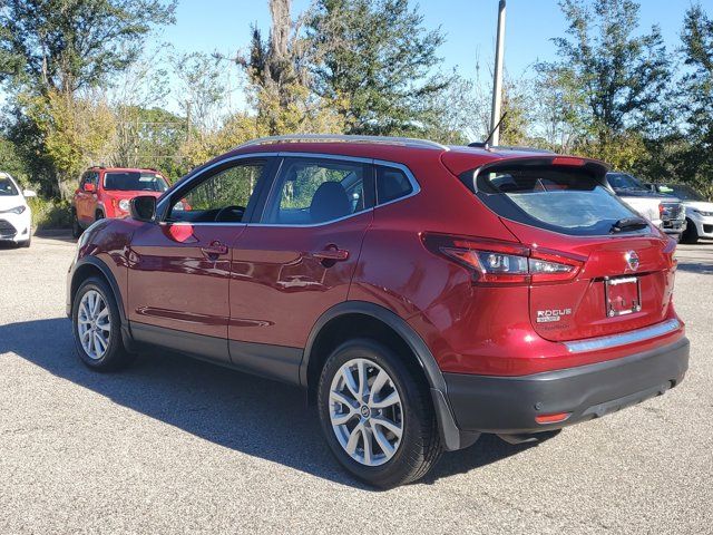 2022 Nissan Rogue Sport SV