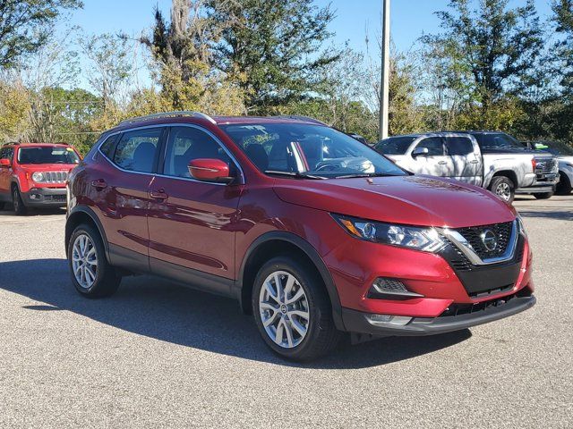 2022 Nissan Rogue Sport SV