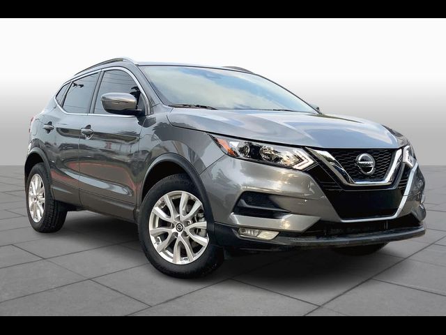 2022 Nissan Rogue Sport SV