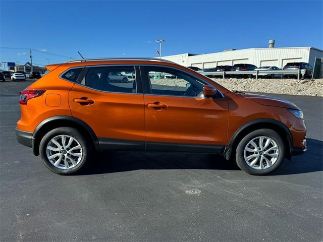 2022 Nissan Rogue Sport SV