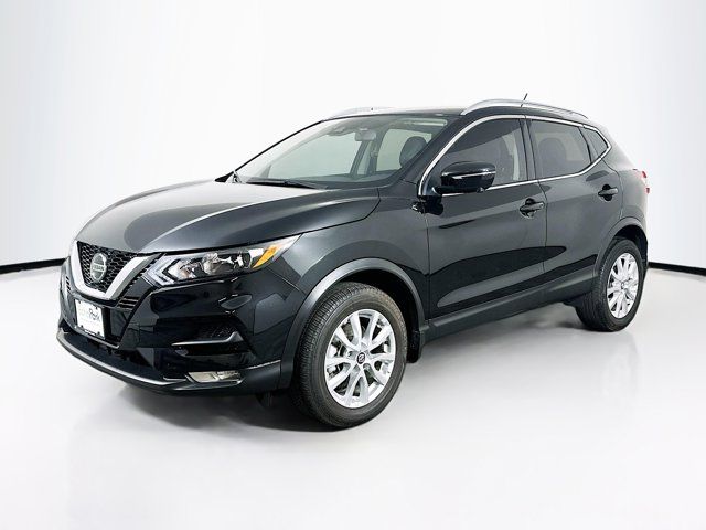 2022 Nissan Rogue Sport SV