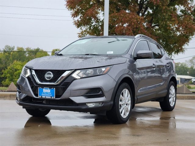 2022 Nissan Rogue Sport SV