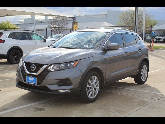 2022 Nissan Rogue Sport SV