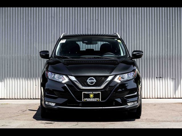 2022 Nissan Rogue Sport SV