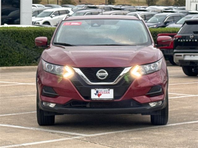 2022 Nissan Rogue Sport SV