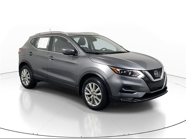 2022 Nissan Rogue Sport SV