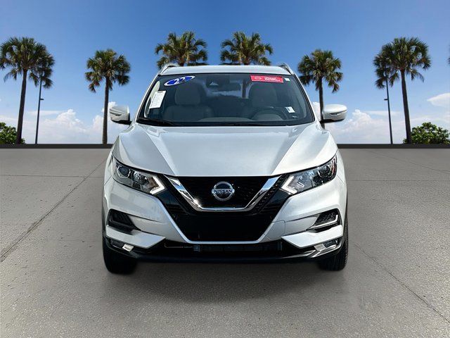 2022 Nissan Rogue Sport SV