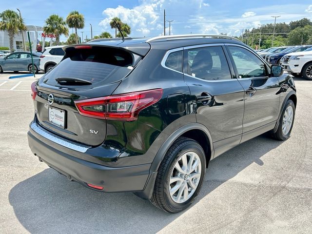 2022 Nissan Rogue Sport SV