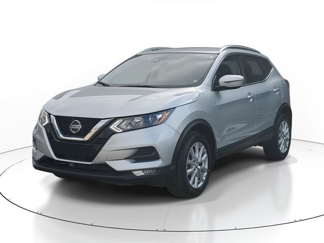 2022 Nissan Rogue Sport SV