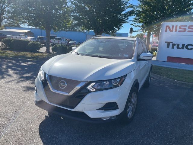 2022 Nissan Rogue Sport SV