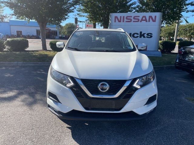 2022 Nissan Rogue Sport SV