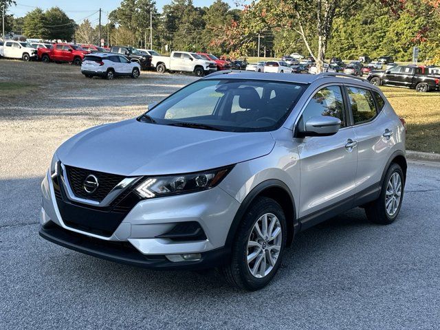 2022 Nissan Rogue Sport SV