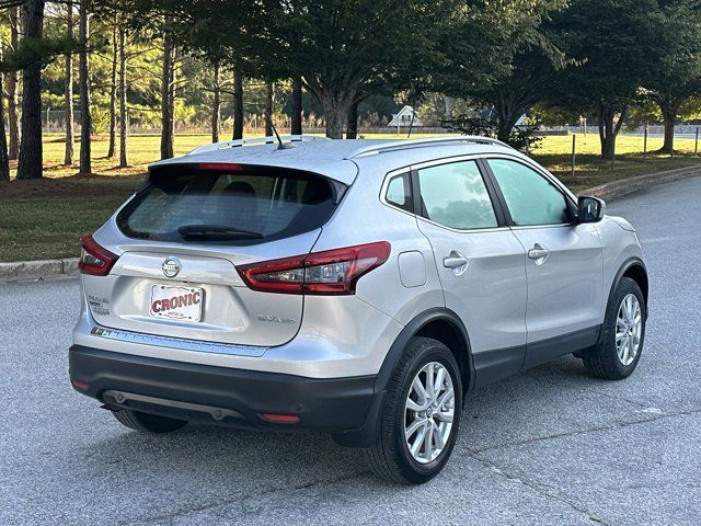 2022 Nissan Rogue Sport SV