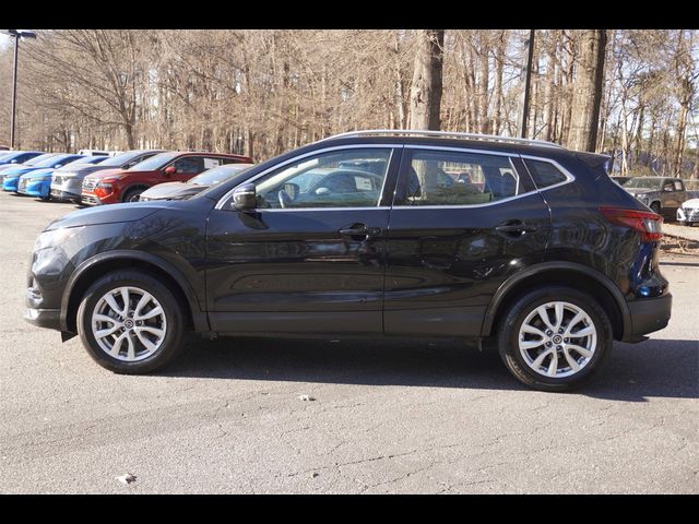 2022 Nissan Rogue Sport SV