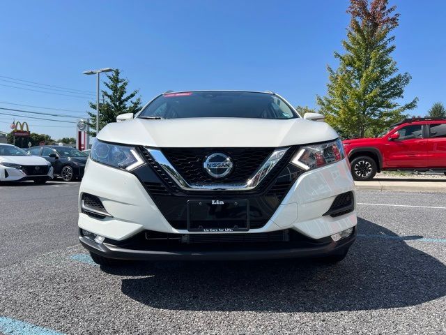 2022 Nissan Rogue Sport SV