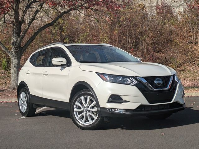 2022 Nissan Rogue Sport SV