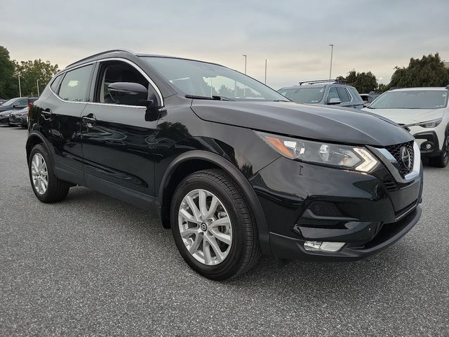 2022 Nissan Rogue Sport SV