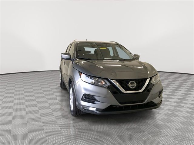 2022 Nissan Rogue Sport SV