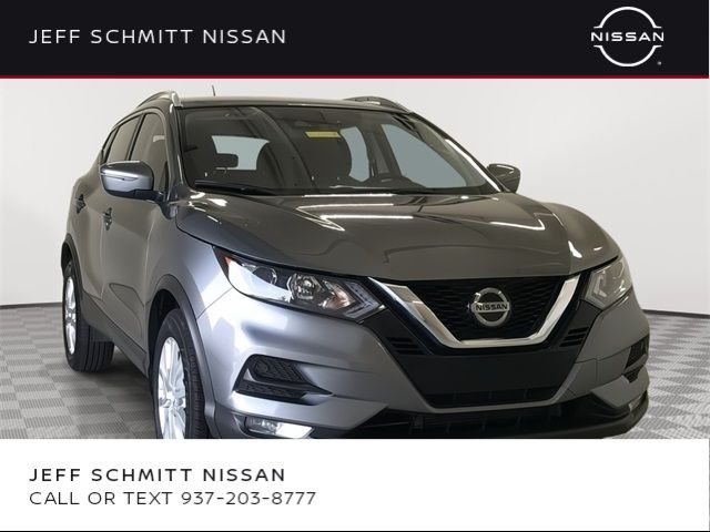 2022 Nissan Rogue Sport SV