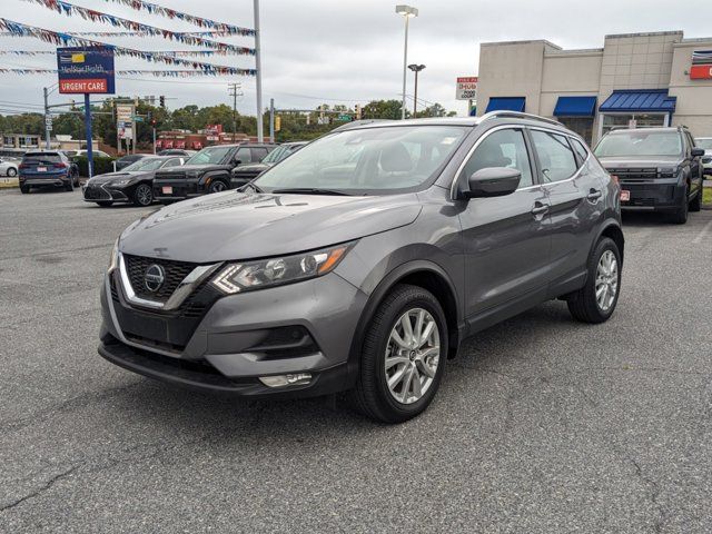 2022 Nissan Rogue Sport SV