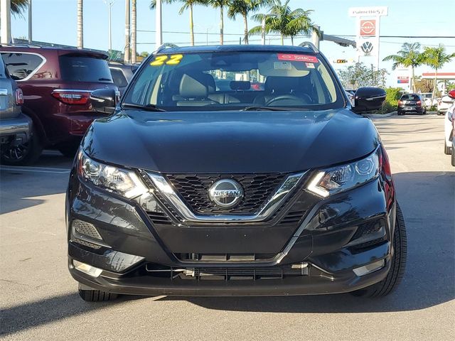 2022 Nissan Rogue Sport SV