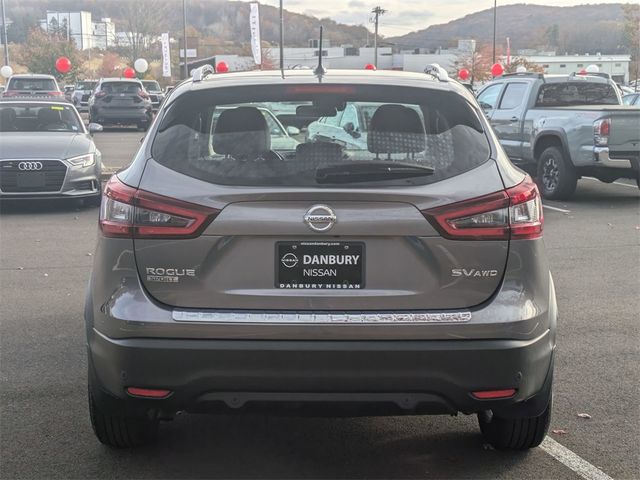 2022 Nissan Rogue Sport SV