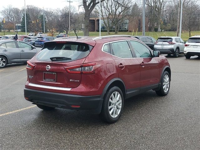 2022 Nissan Rogue Sport SV