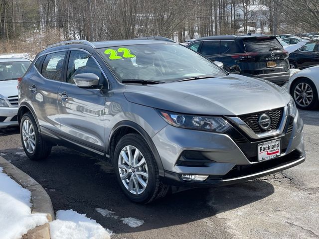 2022 Nissan Rogue Sport SV