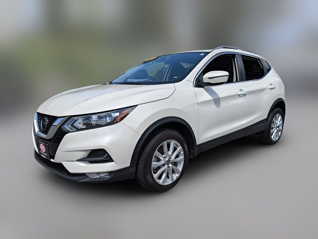 2022 Nissan Rogue Sport SV