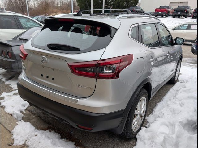 2022 Nissan Rogue Sport SV