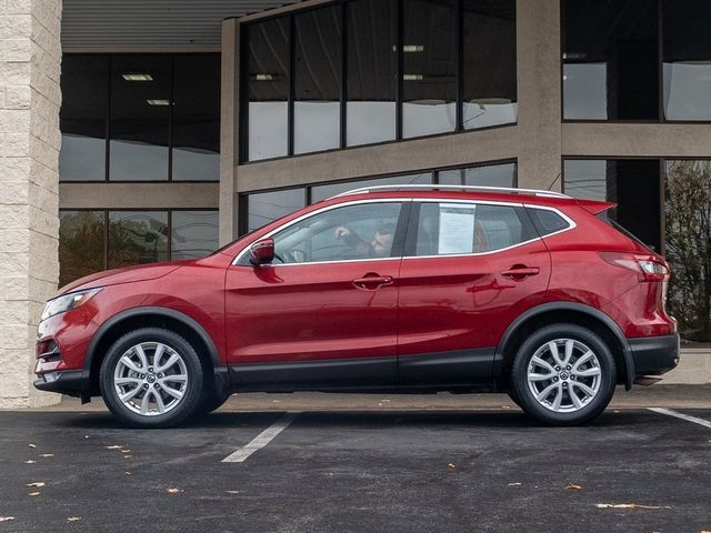 2022 Nissan Rogue Sport SV