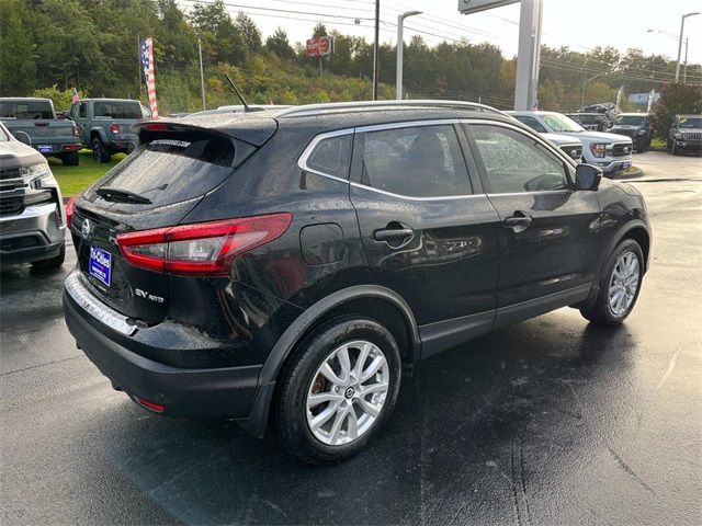 2022 Nissan Rogue Sport SV