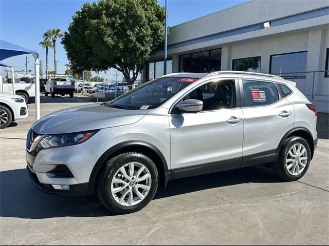 2022 Nissan Rogue Sport SV