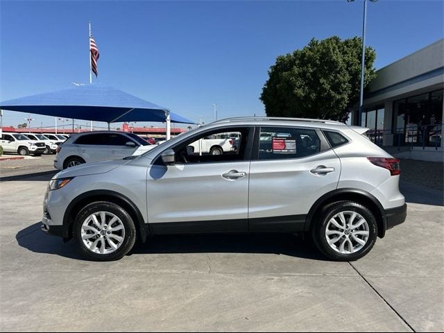 2022 Nissan Rogue Sport SV