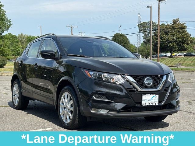 2022 Nissan Rogue Sport SV