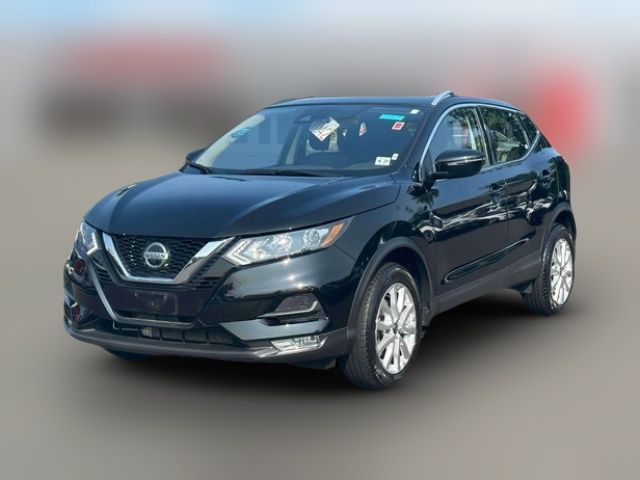 2022 Nissan Rogue Sport SV